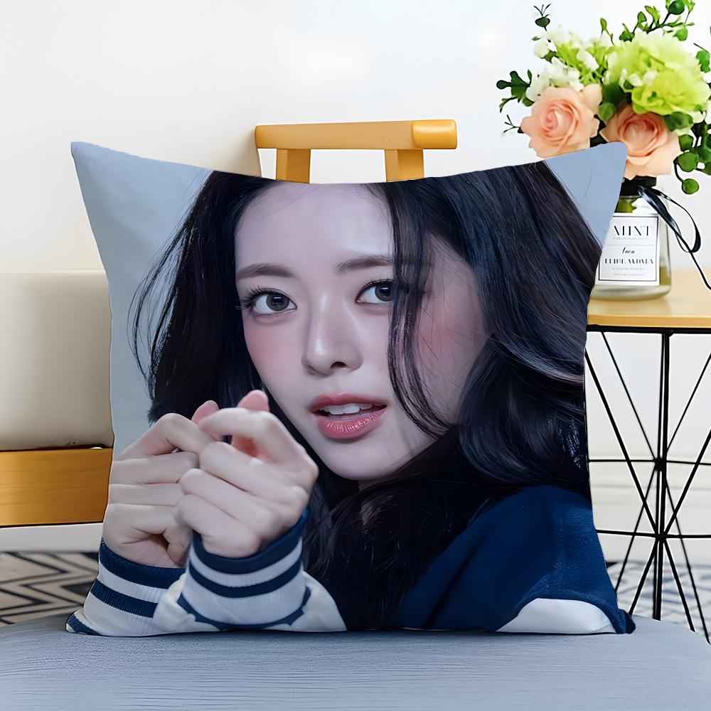 Idol Energetic S-Shin Yu-Na Cushion Cover Washable Linen Pillowcase Soft For Sofa Bed Cozy Home Room Decor