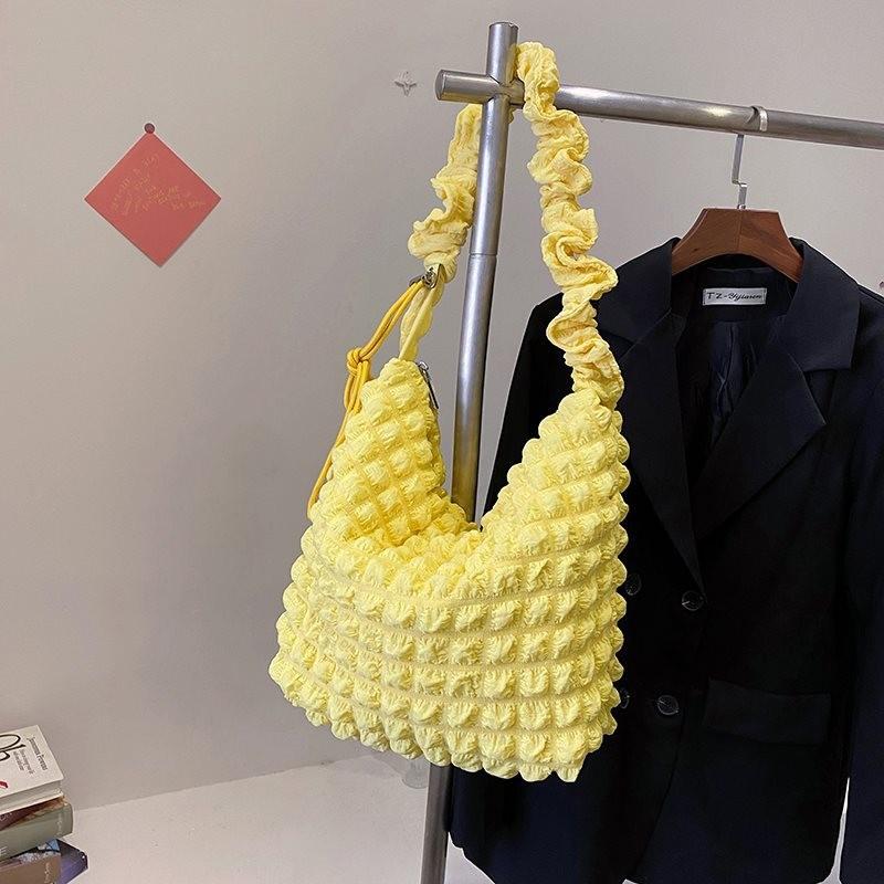 Chic And Stylish Large Cloud Pleated Shoulder Bag For Daily Use In Various Colors жёлтый