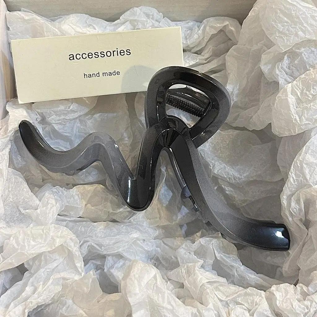 

New Fashion Large Acrylic Bows Claw Clips Women Simple Temperament Hair Grab Clips Hairpin Girls Hair Accessories