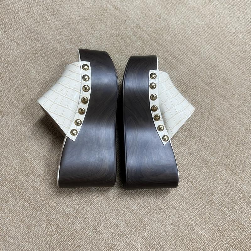 Fashion Wedges rivet Slippers for Women Platform Sandals Woman Summer Chunky Solid Color Round Head Woman Thick Sole Beach Shoes