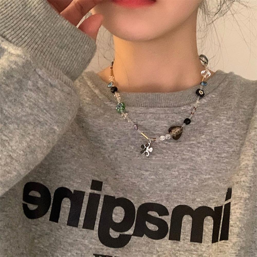Color Dopamine Coloured Glaze Flower Heart Pendant Necklace Clavicle Chain for Women Charm Design Beaded Necklace Jewelry Gifts