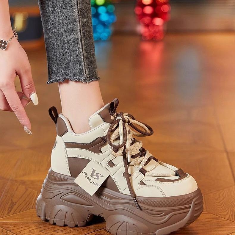 Internet-Berühmtheit Damen Herbst neue dicksohlige Muffin-Schuhe kleiner innerer Höhenzuwachs Damenschuhe Höhenzuwachs