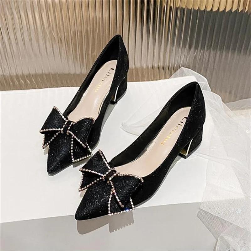 Tacones Altos de Mujer con Pedrería Punta Fina Tacón Grueso Zapatos de una Sola Pieza Zapatos de Fiesta Oficina Boda Talla Grande 35-43 Zapatos de Mujer