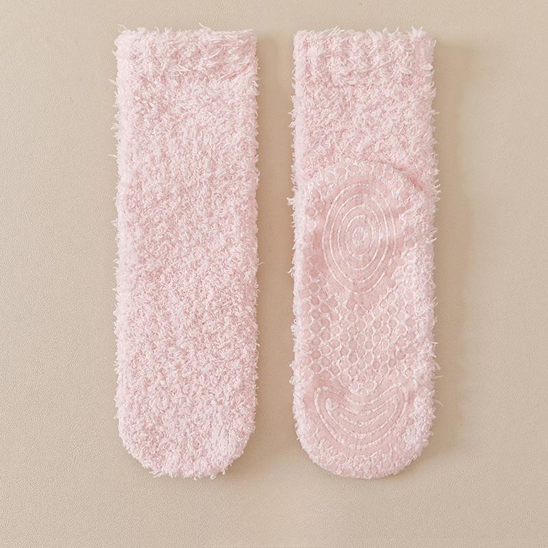 Winter and Autumn Coral Fleece Warmth-Keeping Mid-Calf Socks for Women, Home Use Anti-Slip Silicone Floor Socks