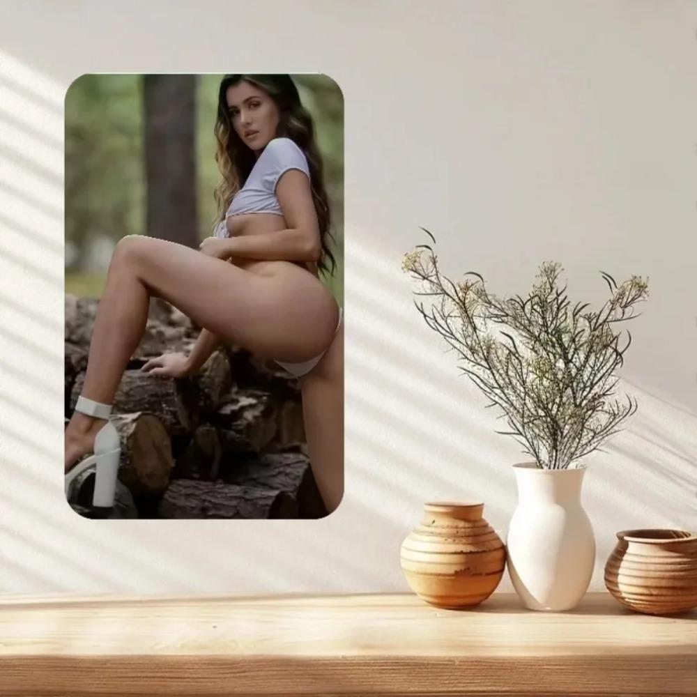 Decoração de Parede de Metal de Garota Biker Sexy Arte Minimalista Moderna Fácil Instalação Casa Café Presente