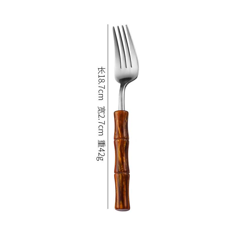 Bamboo Handle Stainless Steel Cutlery Set: Steak Knife, Fork & Dessert Spoon in Gift Box.