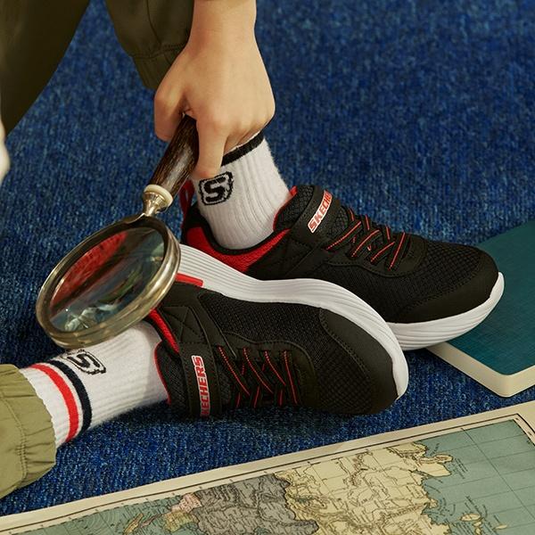 (GS) Skechers Go Run 400 V2 Darvix 'Black Red' Kids' 405102L-BKRD