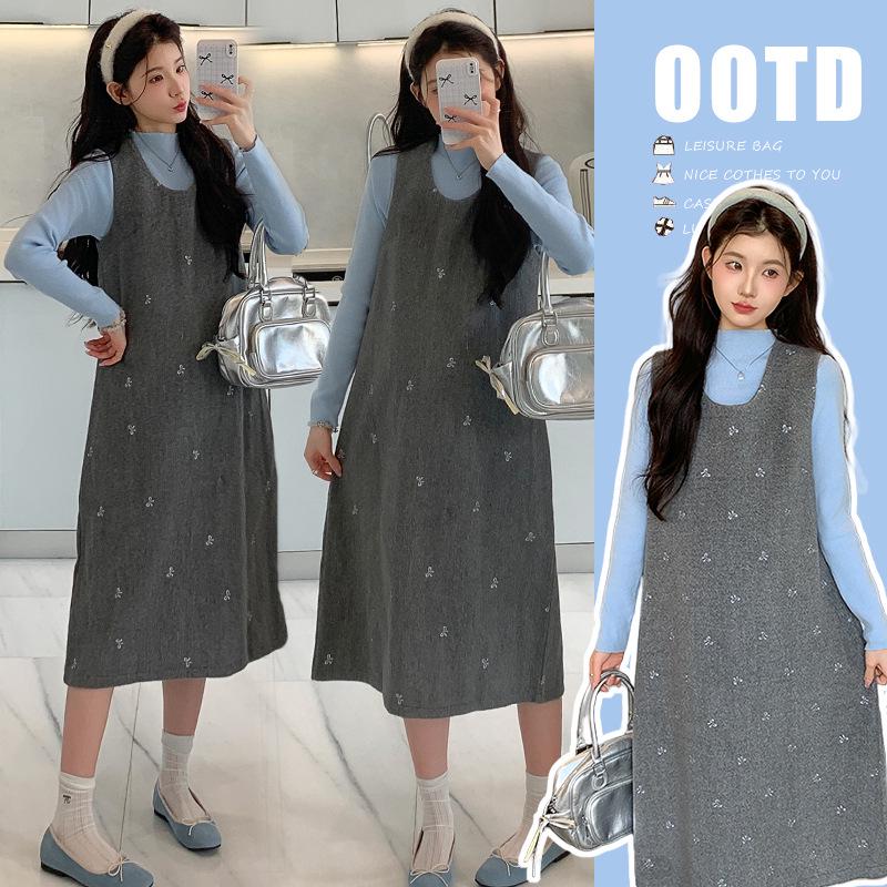 Spring 2026 Korean Style Blue-Gray Maternity Woolen Dress with 3D Bow M
