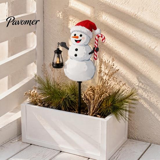 Outdoor Holiday Stake Lights 1/2Pcs Holding Lantern Santa Light, Christmas Snowman Solar Lamp with Claus Stake, Decorative Light for Garden Yard Lawn