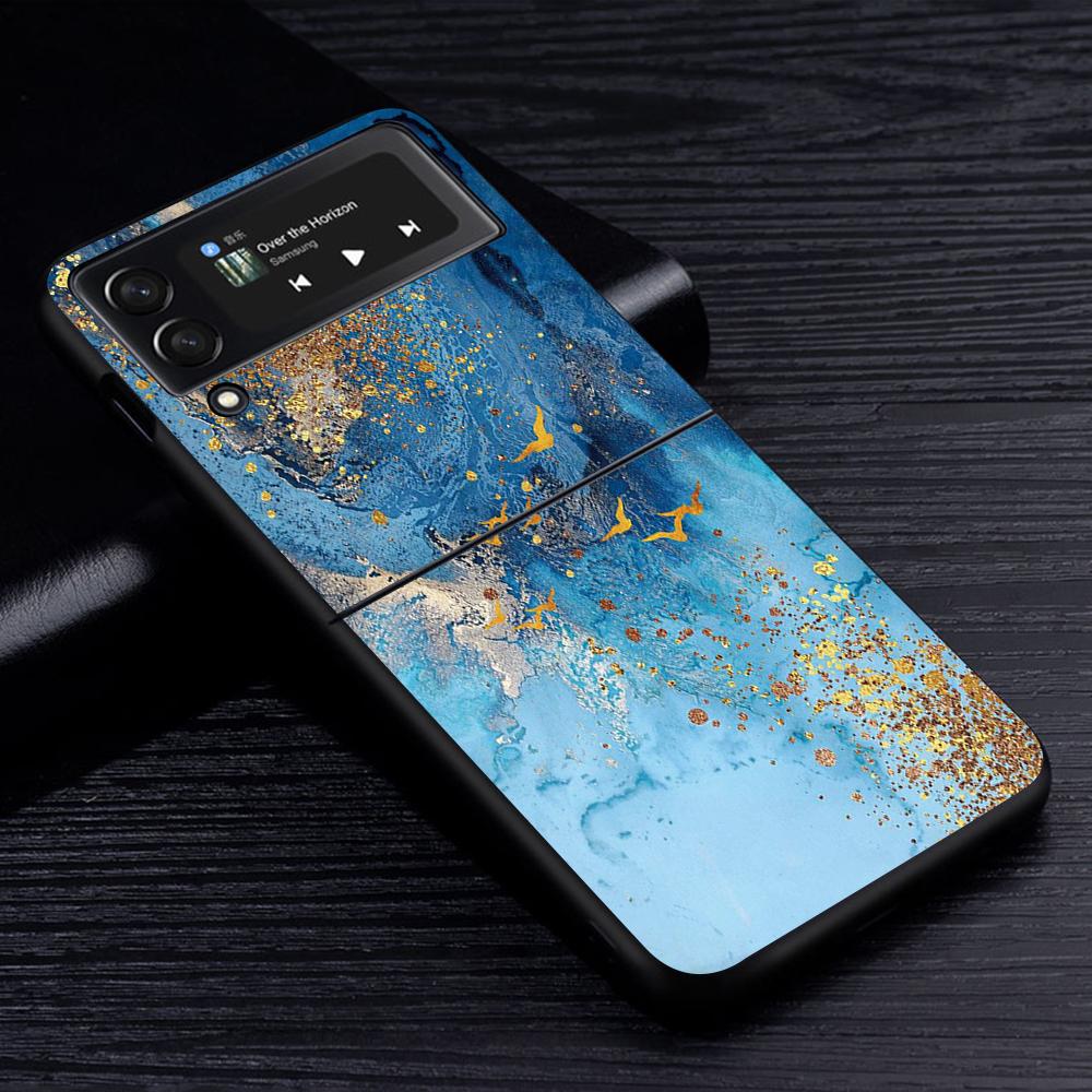 Ginkgo Biloba L. Flower Luxury Gold Foil Art Case for Samsung Galaxy Z Flip3 5G Flip4 Black Hard Phone Cover Flip 3 Shell Zflip3