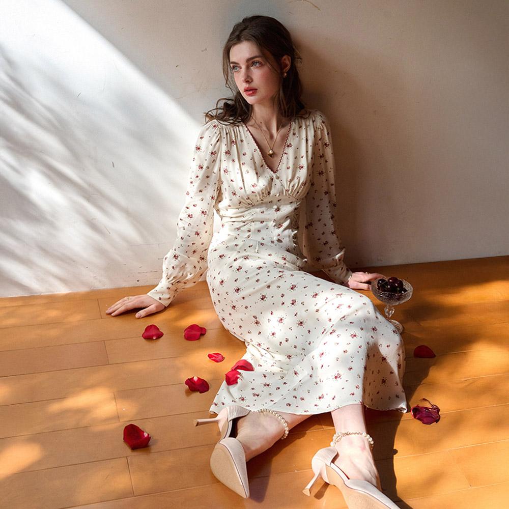 Simpeulleteulo Sr_V-Neck Long-Sleeve Dress