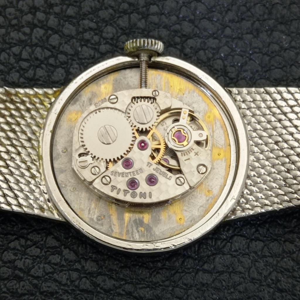 VINTAGE ART DECO TITONI TITOFLEX SWISS WOMENS ORIGINAL DIAL WATCH A700360-5