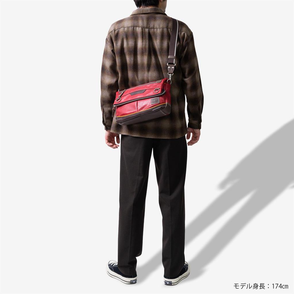 Moustache Shoulder Red VMR-5696 Bag,