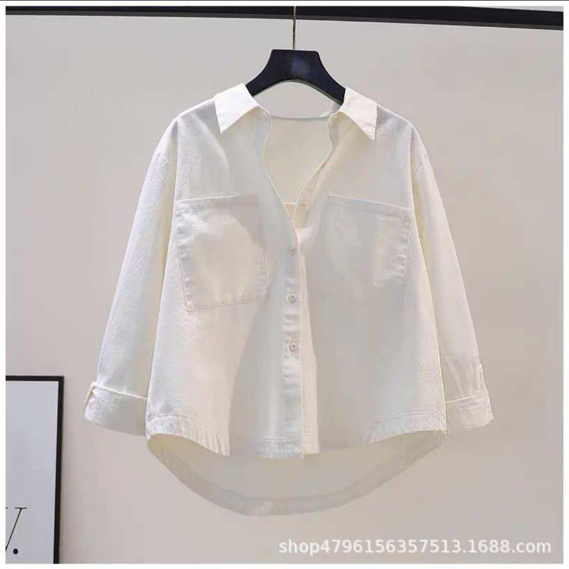 Fresh and Light Blue Cotton Shirt for Women: New Spring/Summer Style Single-Pocket Loose-Fit Shirt