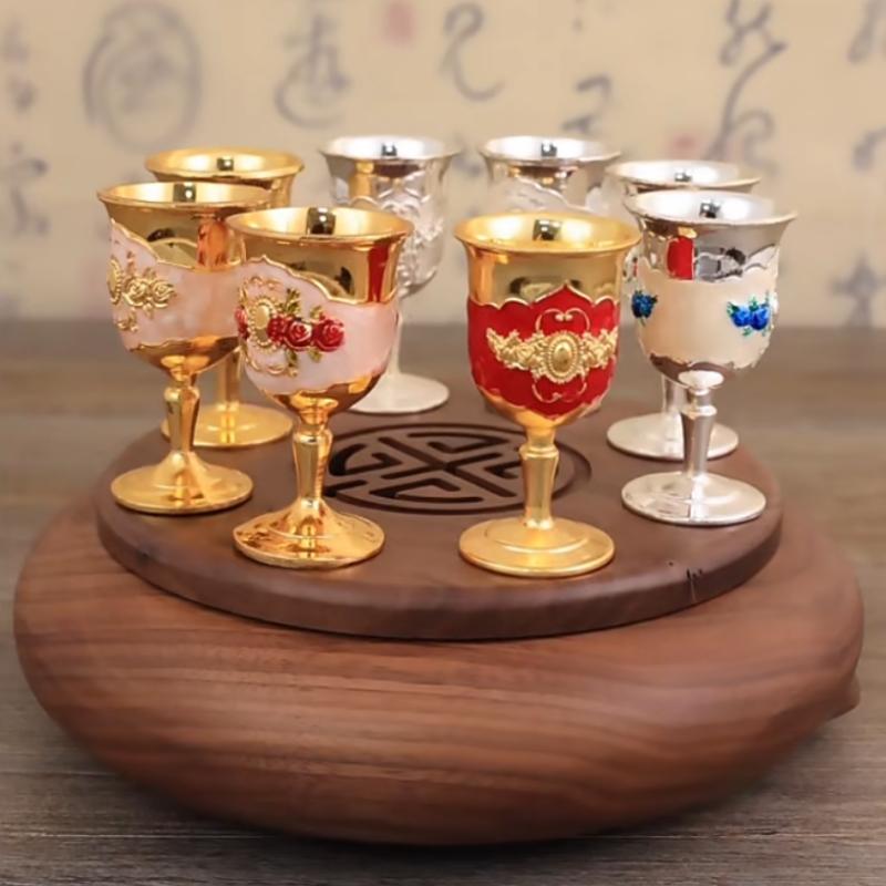 European Mini Wine Glass, Carved Spirit Vodka Cup, Alloy Portable Spirits Goblet, Tabletop Living Room Decoration, 30ml,1pcs
