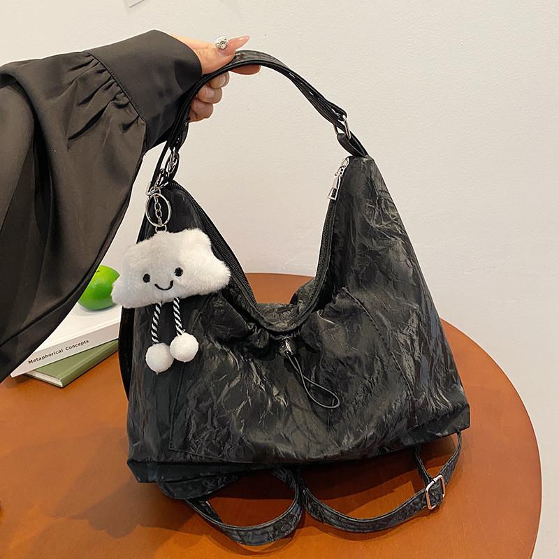 Stylish Large Capacity Tote Bag For Women In Fashionable Solid Colors Perfect For Everyday Use