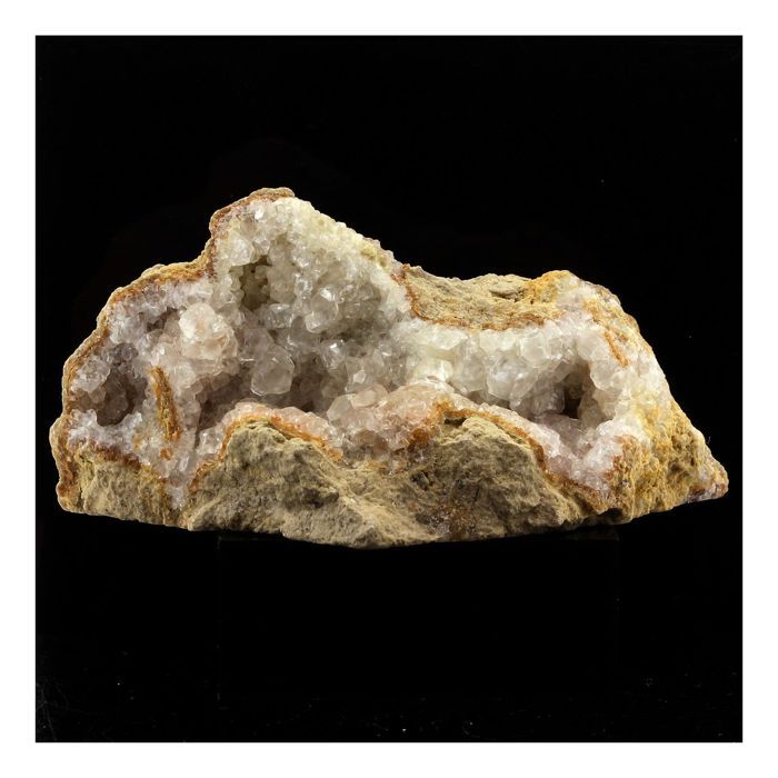 Pierres et Minéraux. Calcite. 853.0 ct. Millau, Aveyron, France..