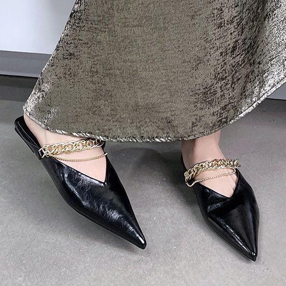 Women's shallow mouth Baotou slippers fairy style spring and summer niche chain flat outside pointed single shoes
