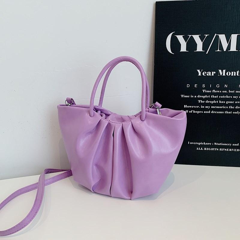 

Folded cloud bag women s 2025 new fashion soft leather portable vegetable basket versatile single shoulder messenger bag tide