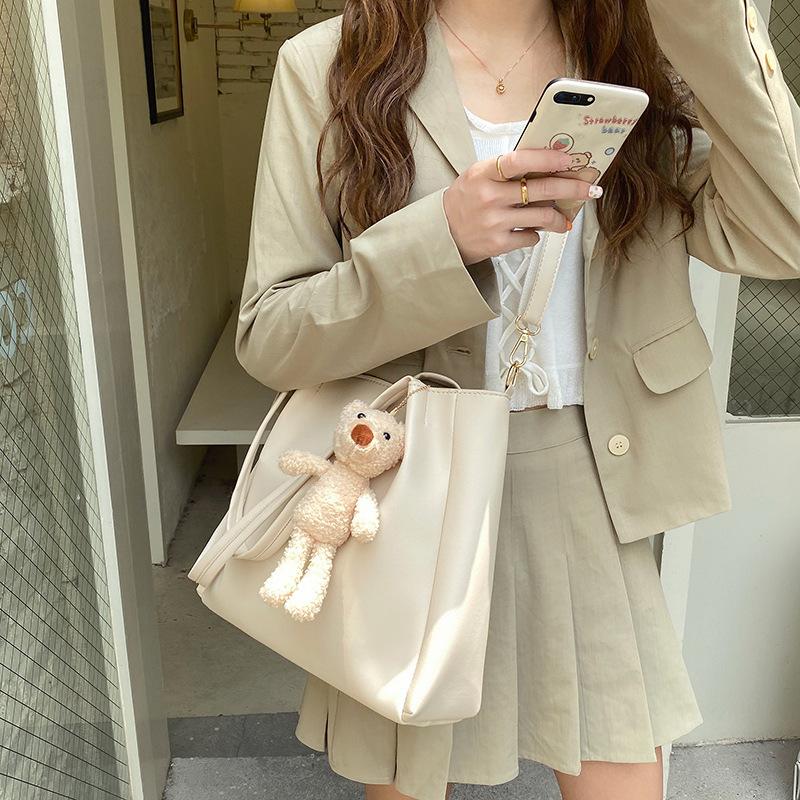 Casual PU Leather Tote Shoulder Bags New In Large-capacity Women's Crossbody Bags Simple Female Handheld Handbags Black Beige