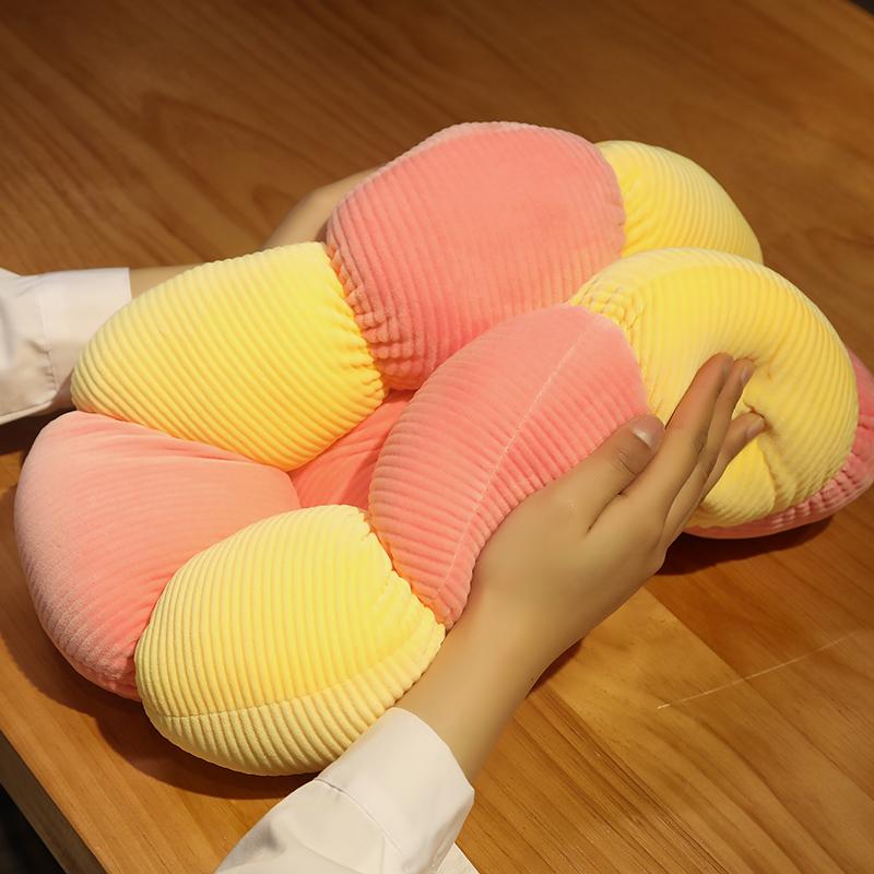 Bonito 1PC 38/52CM Fofo Colorido Flor Pelúcia Almofada Brinquedo Macio Kawaii Planta Boneca de Pelúcia Cadeira Sofá Almofada Decorativa Tapete de Chão