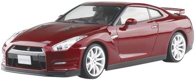 Aoshima Bunka Kyozai Scale Model Series Nissan R35 2014 Gold Flake Red Pearl Painted Plastic Model Kit 1/24 Pre-painted GT-R 02-C