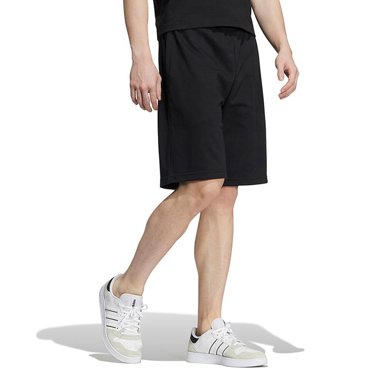 adidas Ležérne šortky s čipkovaným šnurovaním a potlačou písmen pre mužov Čierne HD4675