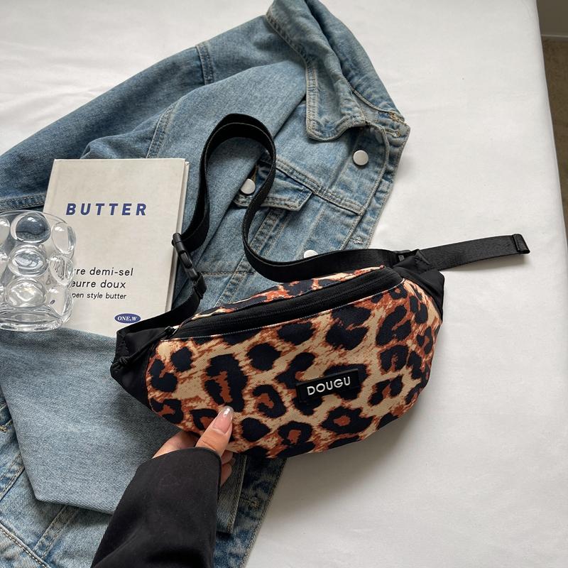 Γυναικεία τσάντα στήθους με στάμπα Leopard Τσάντα ώμου πολλαπλών λειτουργιών Τσάντα χιαστί