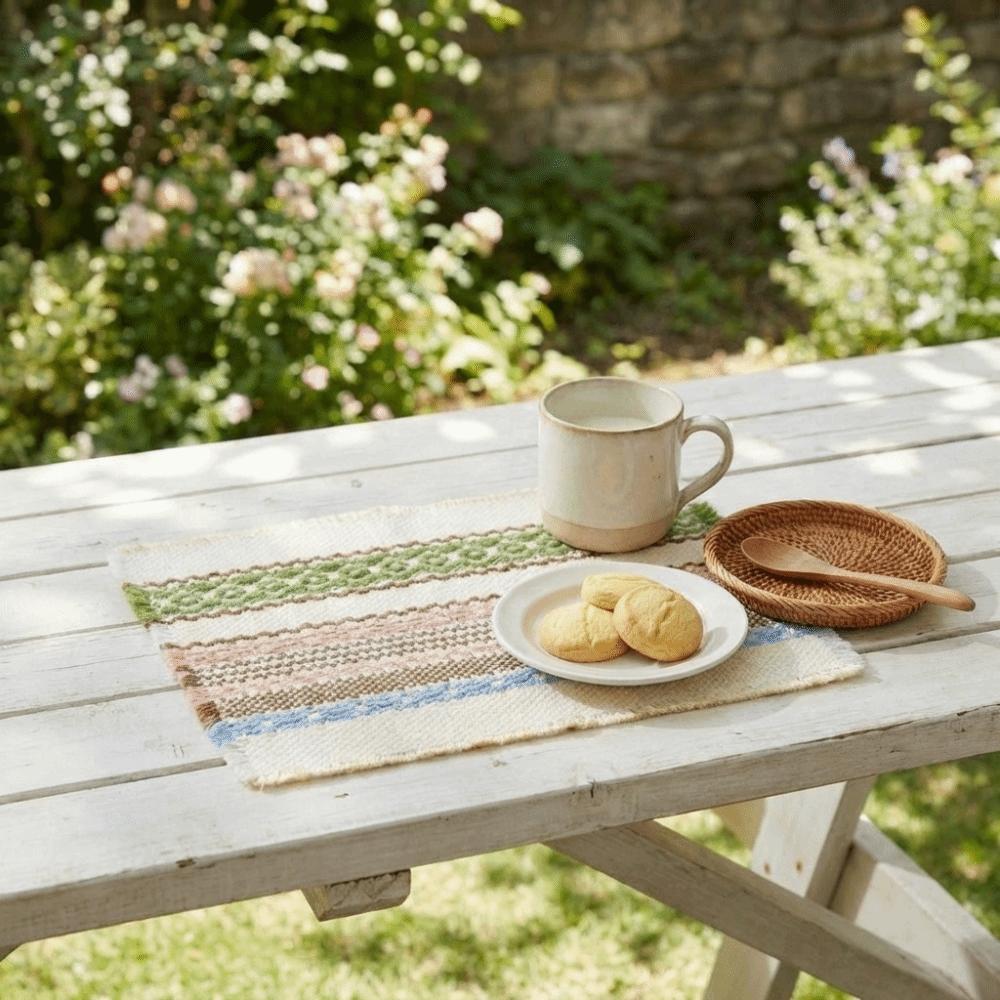 Eco-Friendly Heat-Insulating Placemats Non-Slip Drink Coasters Decorative Mats Machine Washable