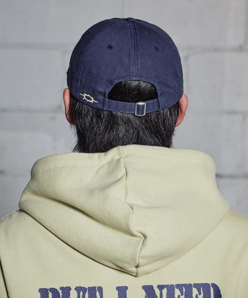 Lujeoseukeulleob Washed Logo Cap Navy