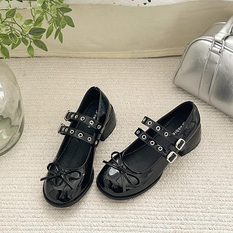 French retro Mary Jane shoes women's 2025 new summer gentle and versatile small leather shoes thick heel with skirt single shoes
