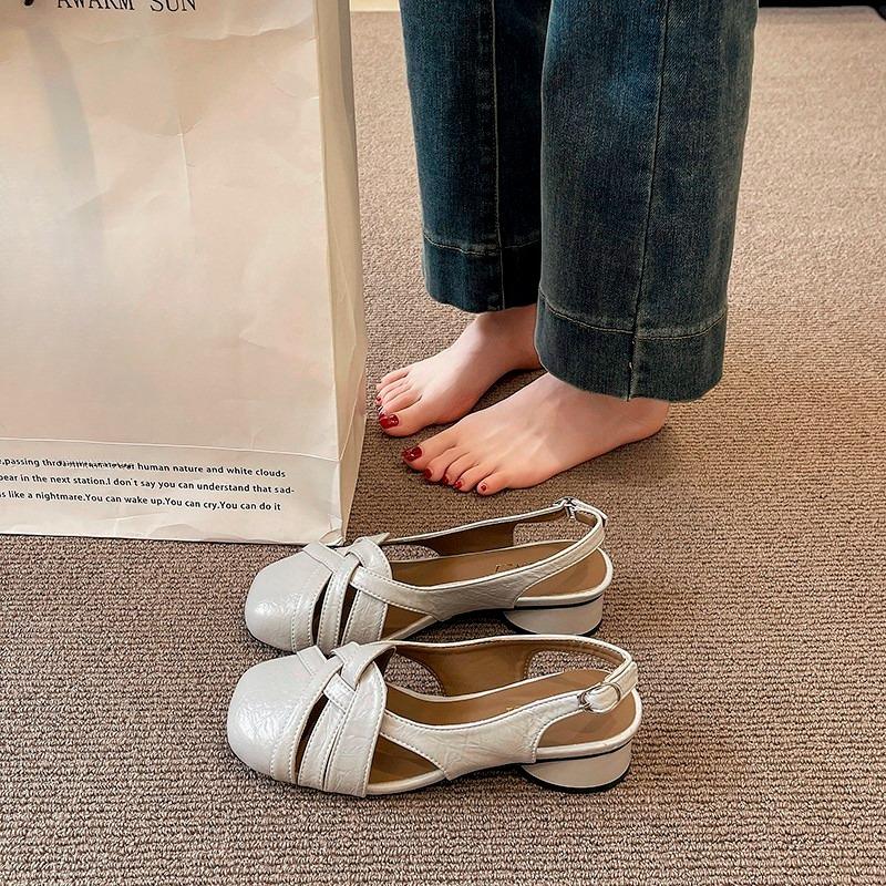 Fashion 2025 New Summer Baotou Sandals Women's Outside Wear Back Trip Strap Square Toe Single Shoes