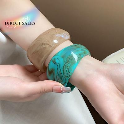 Exaggerated Retro Acrylic Bangle Colorful Vintage Irregular Wide Bracelet Chunky Jewelry Accessories Geometric Hand Ring Girls