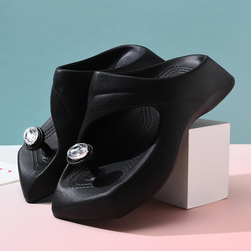 

Platform slippers women s outdoor wear new fashion with skirt beach sandals 39-40 чёрный