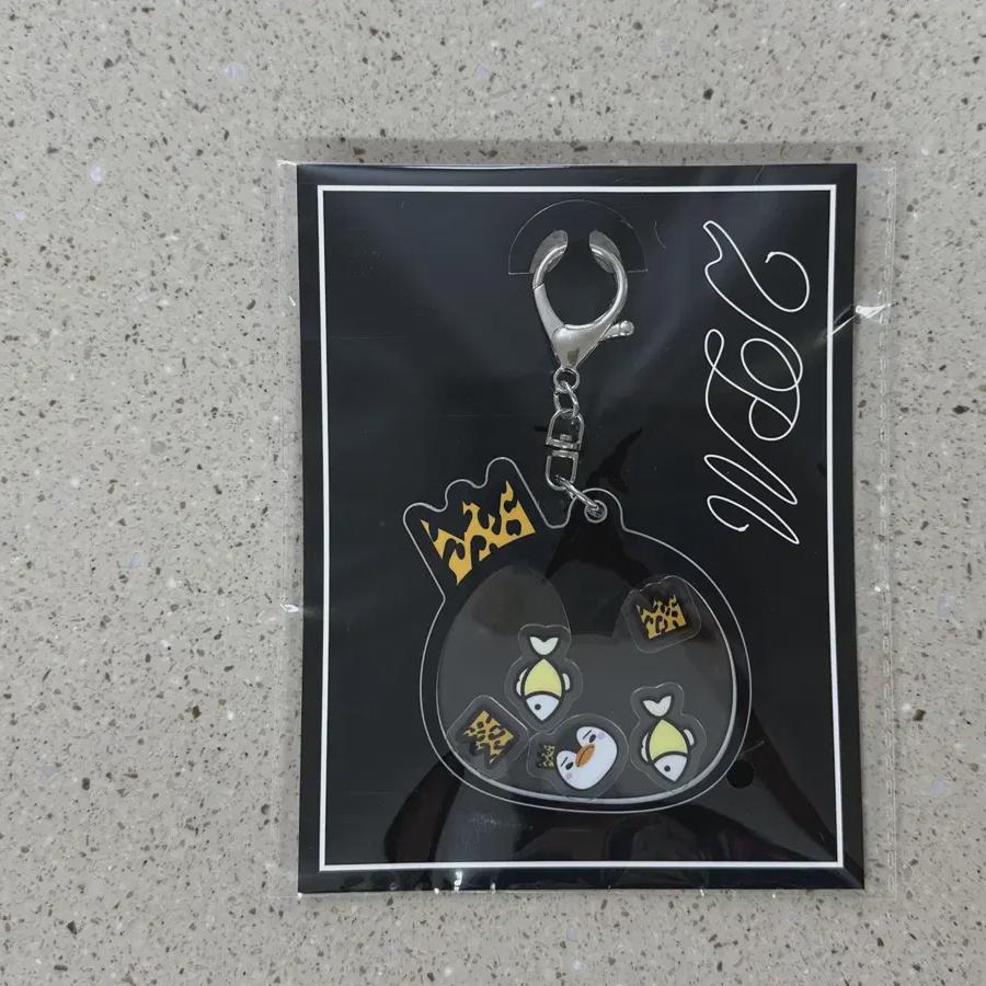 

Jyp Pop-up Store Lee Joon-ho акриловый брелок для ключей запечатанный