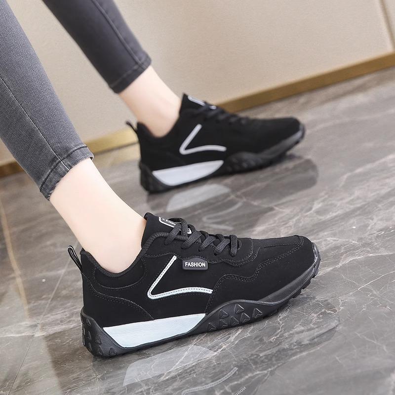 

Non-slip stepping on shit s**t sole old ******* sports shoes women s ****** and autumn velvet lightweight leather casual travel shoes mother shoes 40