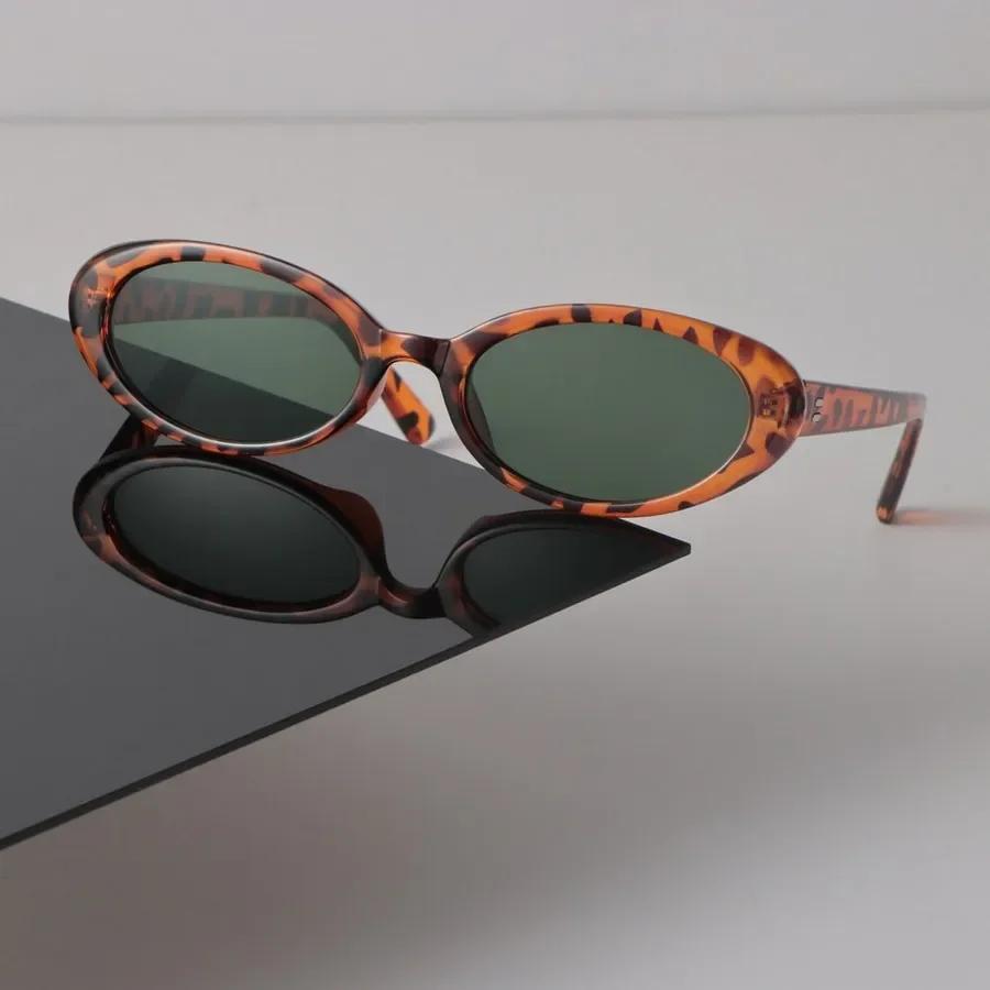 Classic Cat Eye Sunglasses Women Men Retro Fashion Brand Designer Glasses Stylish Casual Female Male