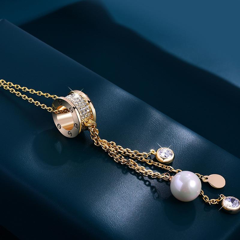 Stylish Long Pendant Sweater Chain For Women With Geometric Design And Crystal Accents