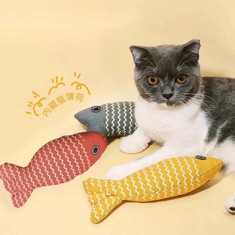 Striped Linen Wave Fish Cat Toy Boredom Buster For Kittens And Adults Indoor Playtime Gift For Cat Lovers Cozy Living Room