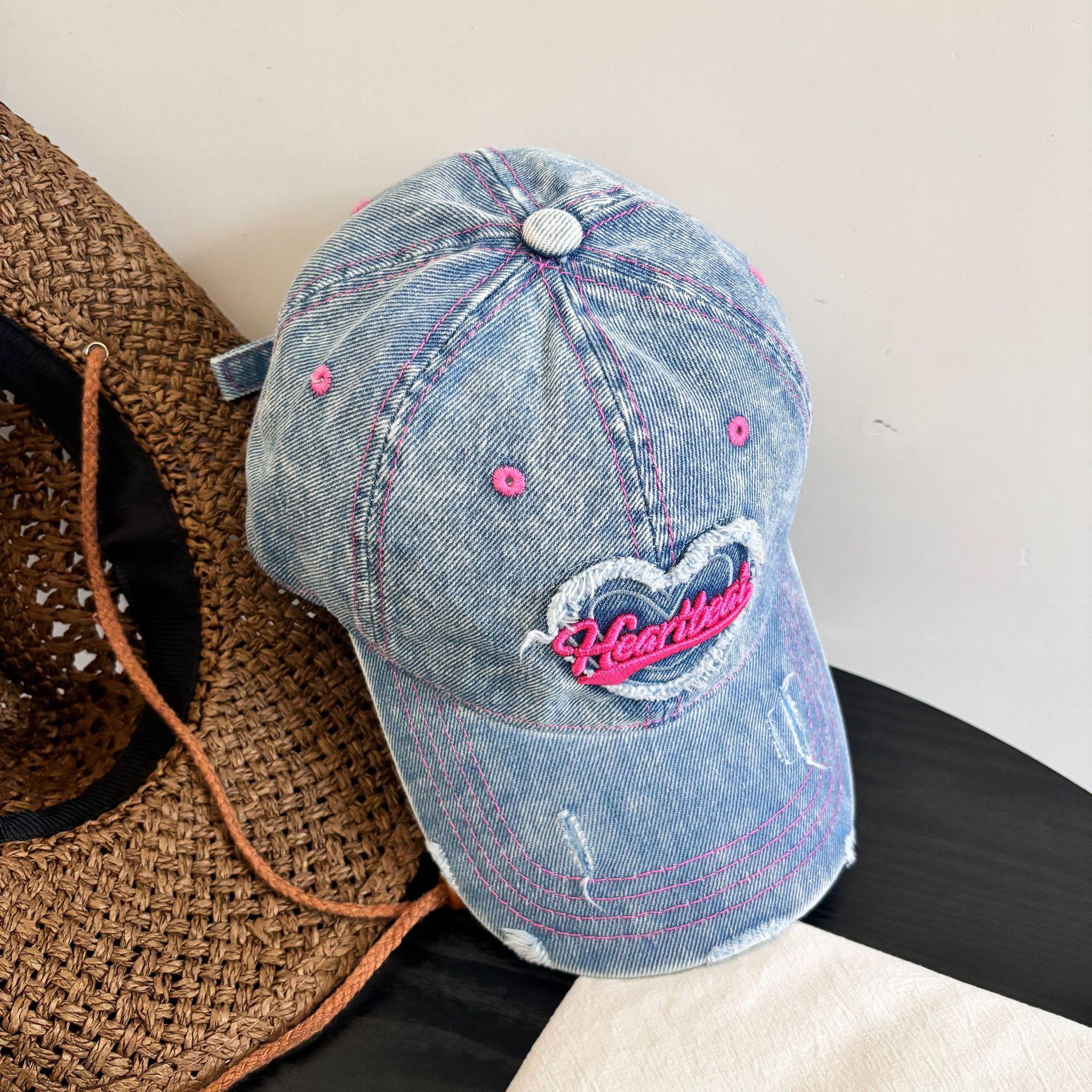 

Новая старая рваная бейсболка с вышитым любовным письмом детская модная тенденция универсальная милая шляпа от солнца M（56-58cm） светло-синий