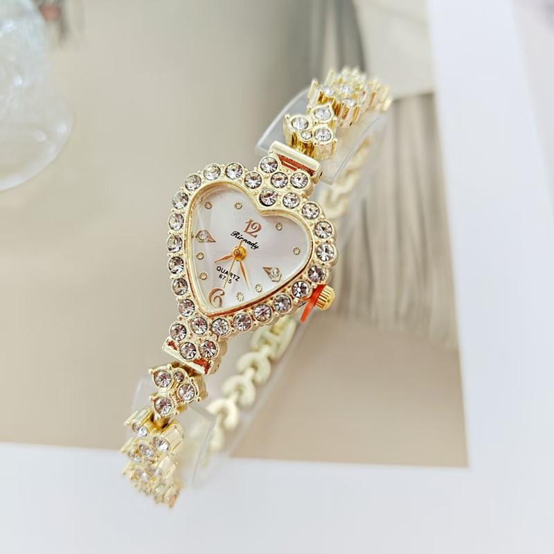 New Fashion Personalized Simple Watch  Butterfly Digital Belt Watch Set Women's Watch