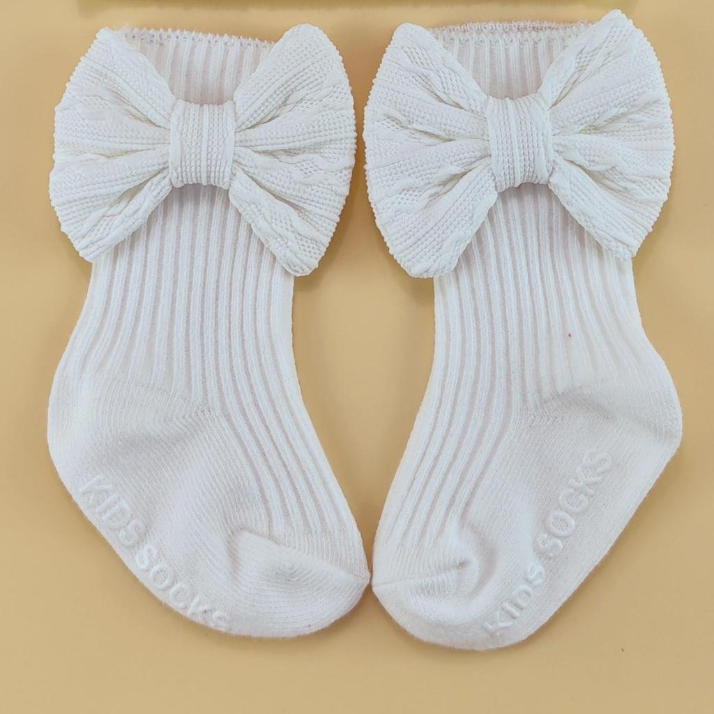 Baby Bow Headband & Socks Set - Newborn Hat & Accessory Bundle