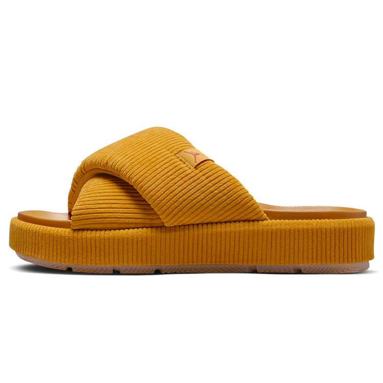 Jordan Sophia Slide Chutney Women`s DO8863-700