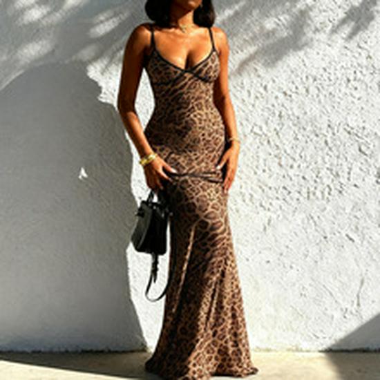 2025 European Autumn Women's Satin V-Neck Slim-Fit Top - Versatile & Stylish