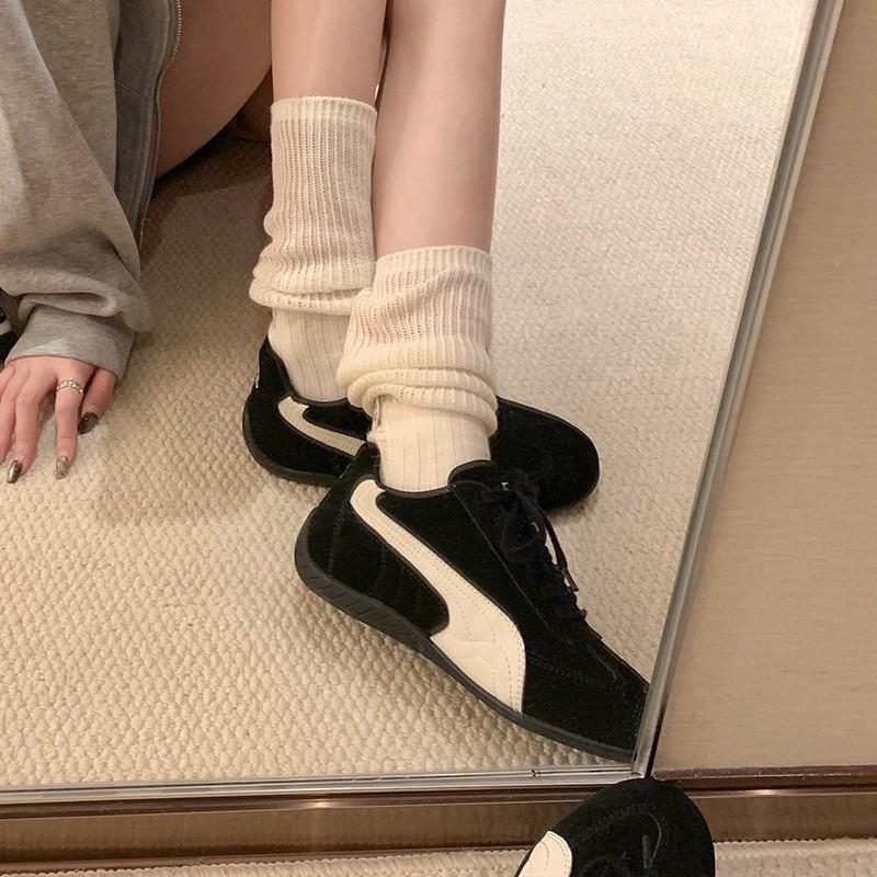 

Версия из коровьей кожи~ внутренняя платформа, ретро шнуровка, кожаные кеды на низкой подошве, женские кроссовки 39