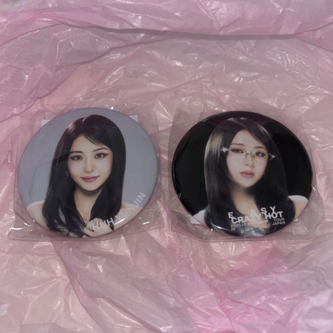 

[USED] LE SSERAFIM Yunjin Can Badge Gacha Complete