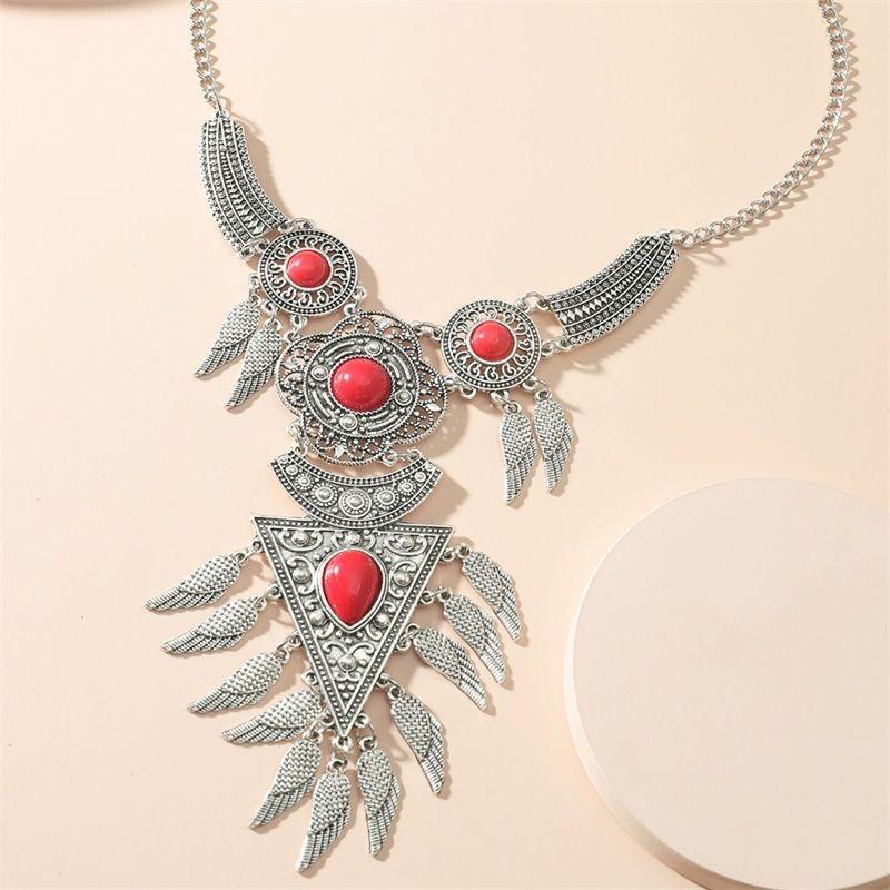 Retro Ethnic Style Alloy Collarbone Chain Hollow Flower Creative Necklace Bohemian Hanfu Ancient Clothing Neck Chain Necklace