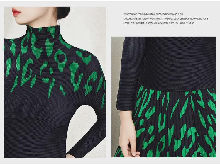 Women's Leopard Print Pleated Two-Piece Set: Long-Sleeve Stretch Top and Skirt.