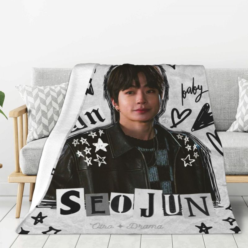 Custom True Beauty Blanket Soft Fleece Spring Warm Flannel Hwang In Youp Cha EunWoo Throw Blankets for Outdoor Bedroom Bedspread 130x150cm