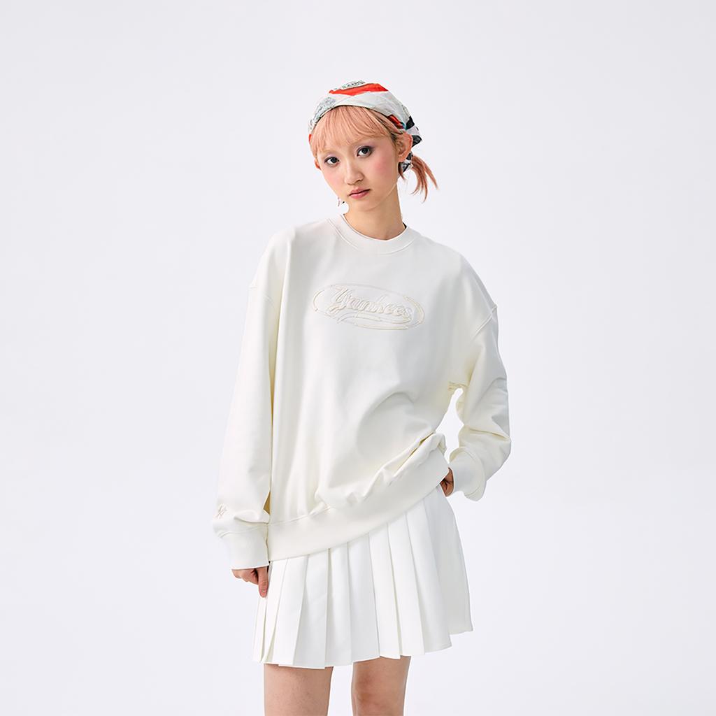 New MLB Preppy Style Collection New York Yankees SS25 Sweatshirt Unisex Cream 3AMTV0551-50CRS